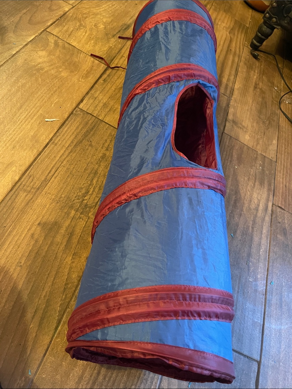 Blue and Red Cat Crinkle Play Tunnel -